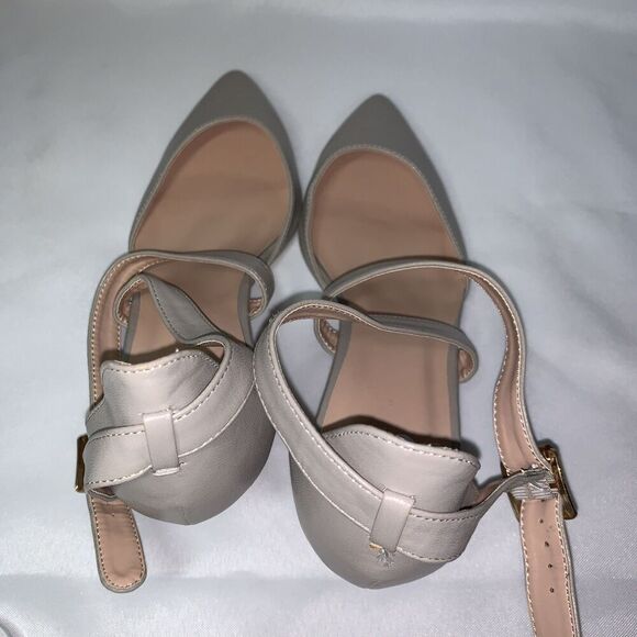 Women’s Journee Collection Mia 10 Gray Faux Leather Point Toe High Heel Shoe - Picture 8 of 12